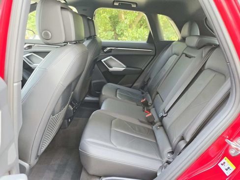 Used 2023 Audi Q3 2.0T Premium AWD/4WD image 13