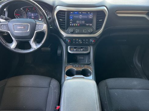 Used 2020 GMC Acadia SLE FWD image 4