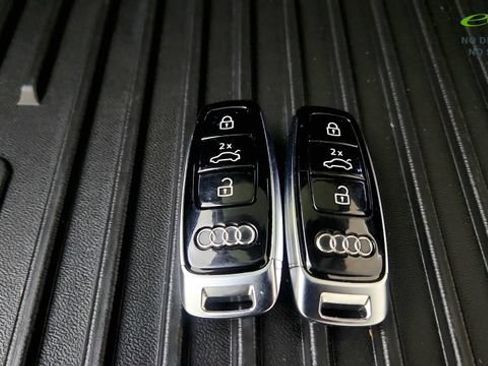 Used 2024 Audi Q8 e-tron Premium Plus w/ Premium Plus Package AWD/4WD image 86