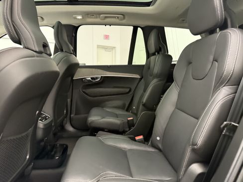 Certified 2023 Volvo XC90 B6 Ultimate w/ Protection Package Premier AWD/4WD image 25