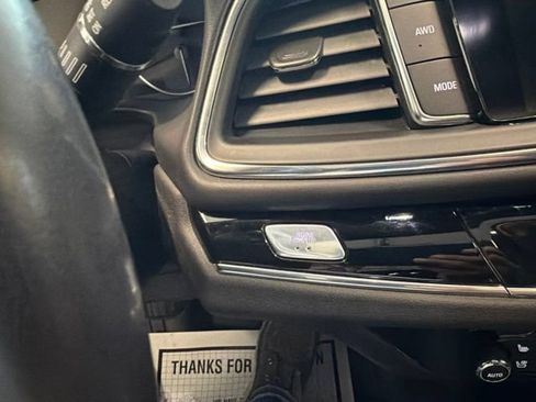 Used 2024 Buick Enclave Avenir w/ Avenir Technology Package AWD/4WD image 27