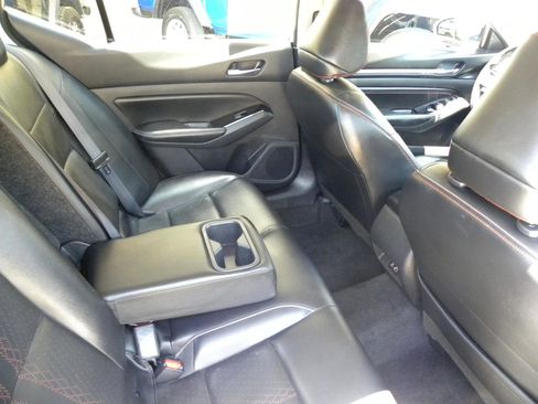 Used 2023 Nissan Altima 2.5 SR w/ SR Premium Package AWD/4WD image 16