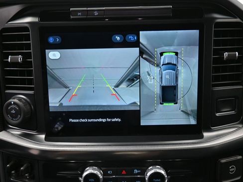 Certified 2025 Ford F150 Platinum w/ Equipment Group 702A High image 3