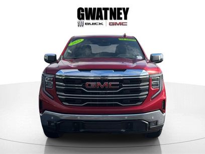 Used 2025 GMC Sierra 1500 SLT w/ SLT Premium Plus Package