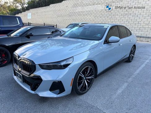 Certified 2024 BMW 530i w/ M Sport Package RWD image 1