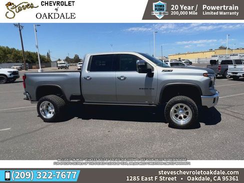New 2026 Chevrolet Silverado 2500 LTZ w/ LTZ Premium Package AWD/4WD image 2