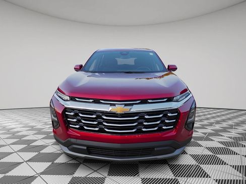 Certified 2026 Chevrolet Equinox LT FWD image 3