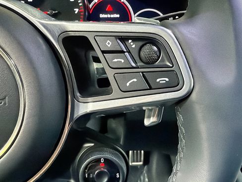 Used 2023 Porsche Cayenne GTS image 38