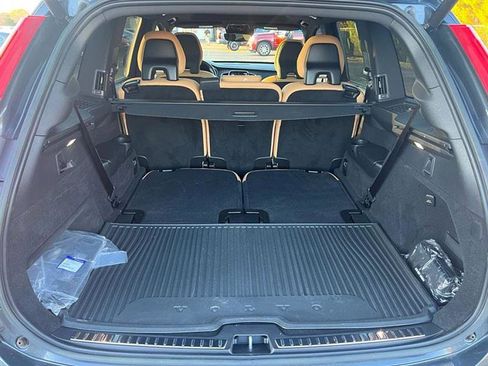 Used 2022 Volvo XC90 T6 Inscription w/ Advanced Package image 37