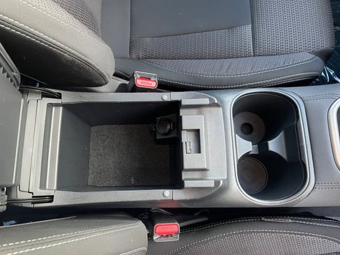 Certified 2022 Subaru Outback Premium image 27