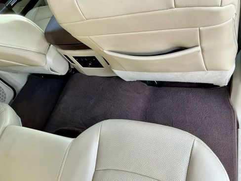 Used 2016 RAM 1500 Laramie w/ Convenience Group image 26