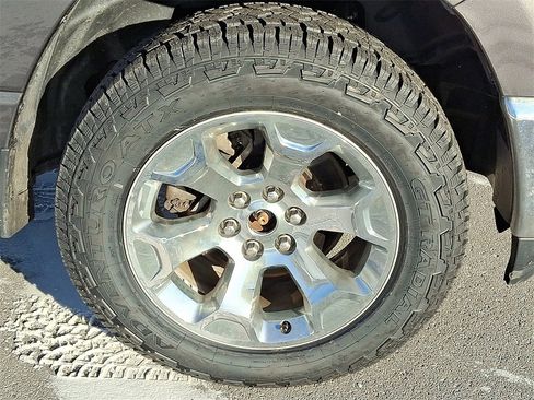 Used 2019 RAM 1500 Big Horn image 8