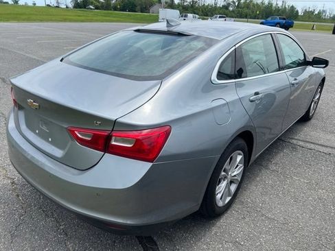 Used 2024 Chevrolet Malibu LT FWD image 3