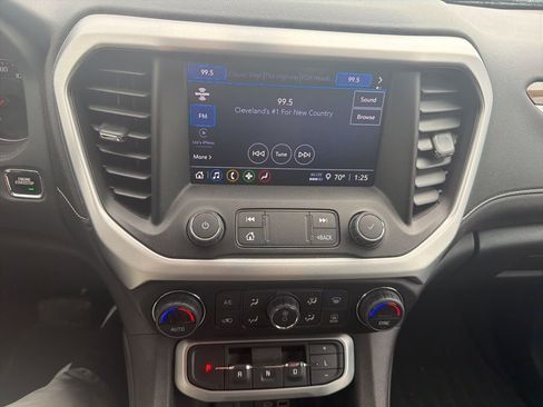 Used 2021 GMC Acadia SLE w/ Driver Convenience Package image 11