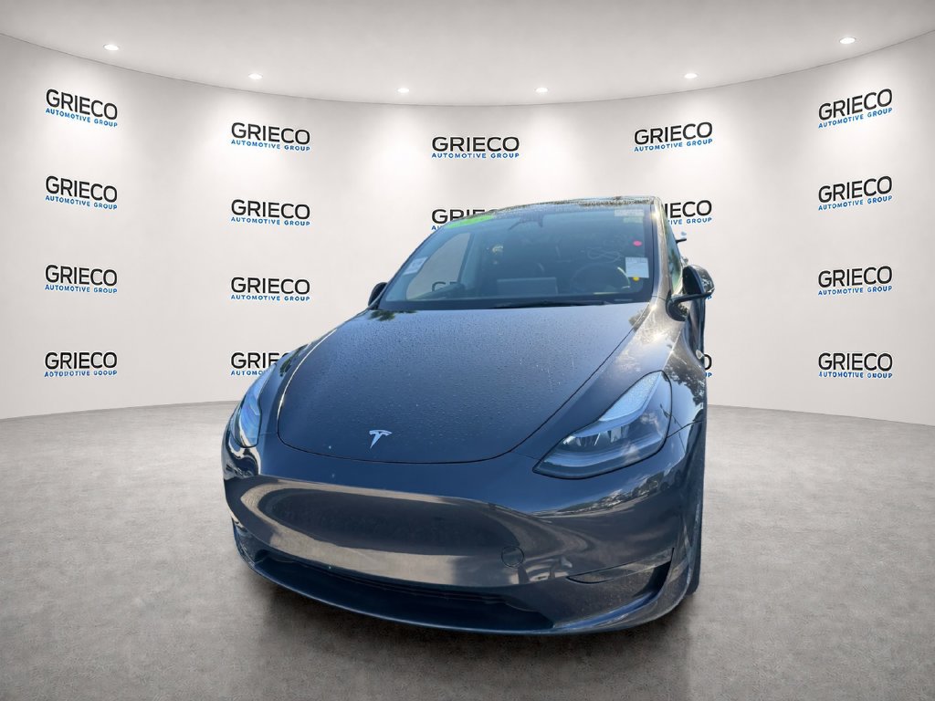 Used 2025 Tesla Model Y Long Range AWD/4WD image 3
