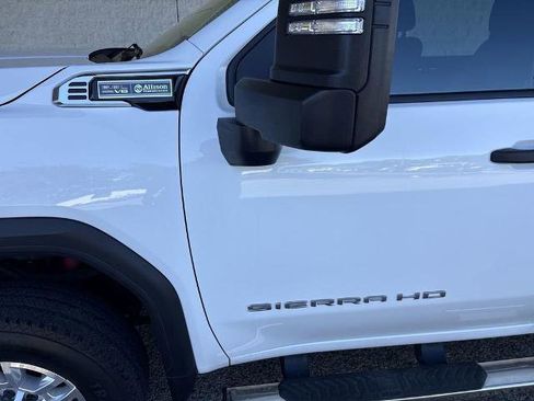 Used 2024 GMC Sierra 2500 Pro w/ 1SA Pro Safety Plus Package AWD/4WD image 31