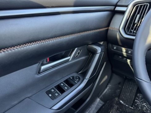 New 2026 MAZDA CX-50 AWD 2.5 Hybrid w/ Weather Package image 32