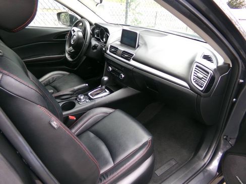 Used 2015 MAZDA MAZDA3 s Touring FWD image 9