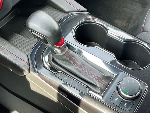 Used 2024 Chevrolet Blazer RS w/ Enhanced Convenience Package image 17