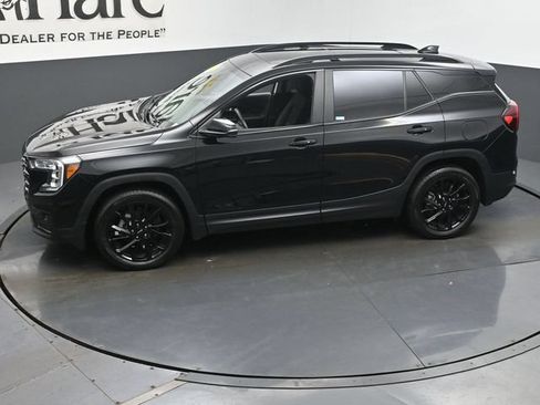 Used 2023 GMC Terrain SLE w/ Driver Convenience Package FWD image 57