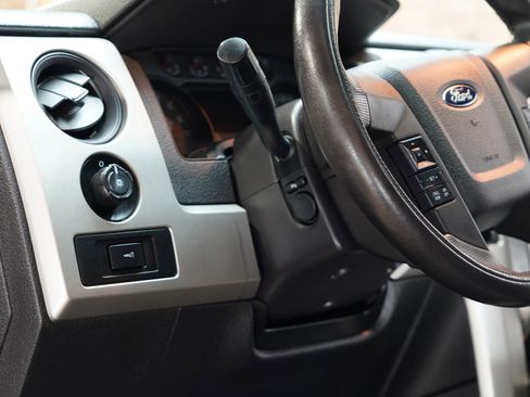 Used 2014 Ford F150 Raptor w/ Equipment Group 801A Luxury image 37