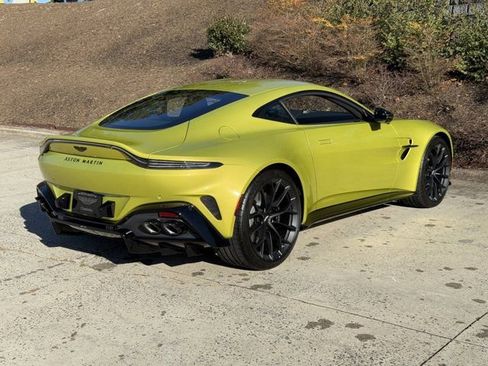 New 2025 Aston Martin V8 Vantage Coupe image 14