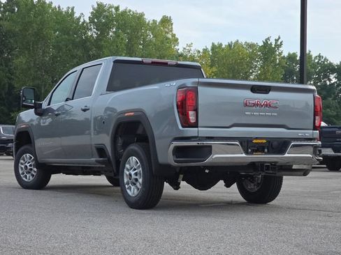 New 2026 GMC Sierra 2500 SLE AWD/4WD image 13