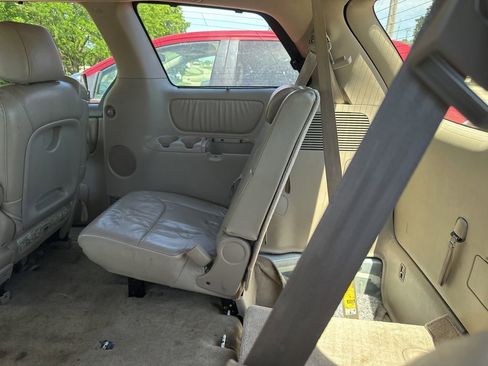 Used 2006 Toyota Sienna XLE Limited AWD/4WD image 18