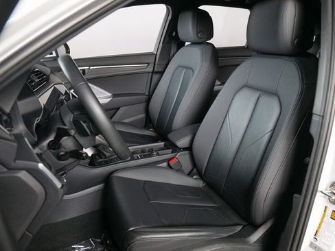 Used 2025 Audi Q3 2.0T Premium AWD/4WD image 10