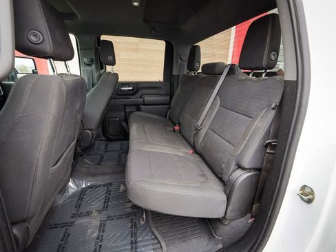 Used 2023 Chevrolet Silverado 2500 LT AWD/4WD image 30