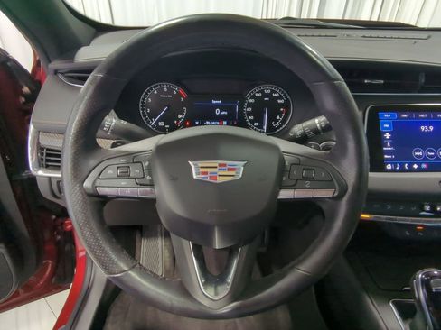 Used 2023 Cadillac XT4 Sport w/ LPO, Onyx Lite Package image 22