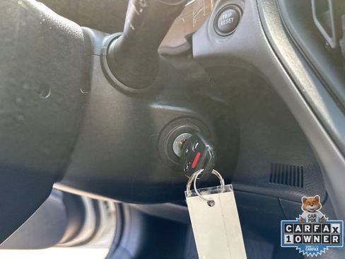 Certified 2024 Subaru Crosstrek 2.0i image 15