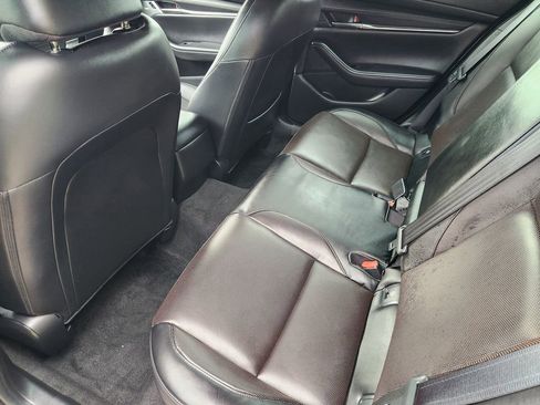 Certified 2025 MAZDA MAZDA3 Hatchback w/Premium Plus Pkg image 29