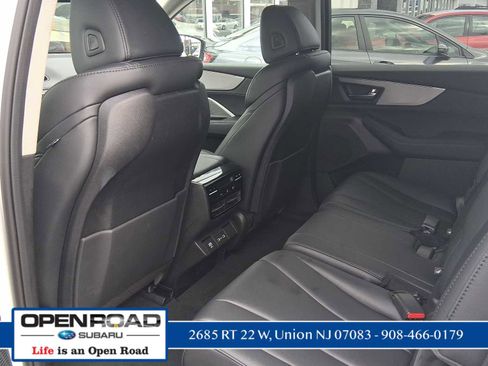 Used 2023 Acura MDX SH-AWD image 10