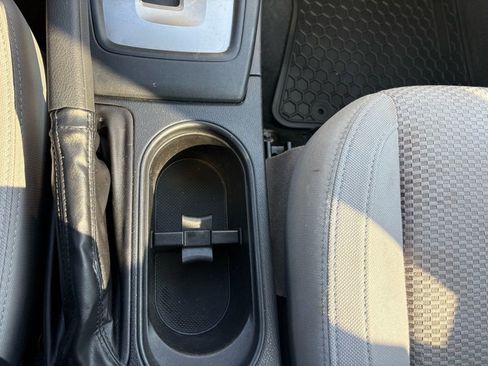 Used 2017 Subaru Forester 2.5i Premium image 35