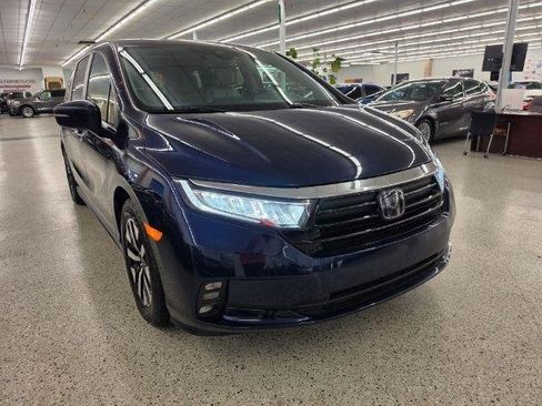 Used 2024 Honda Odyssey EX-L image 4