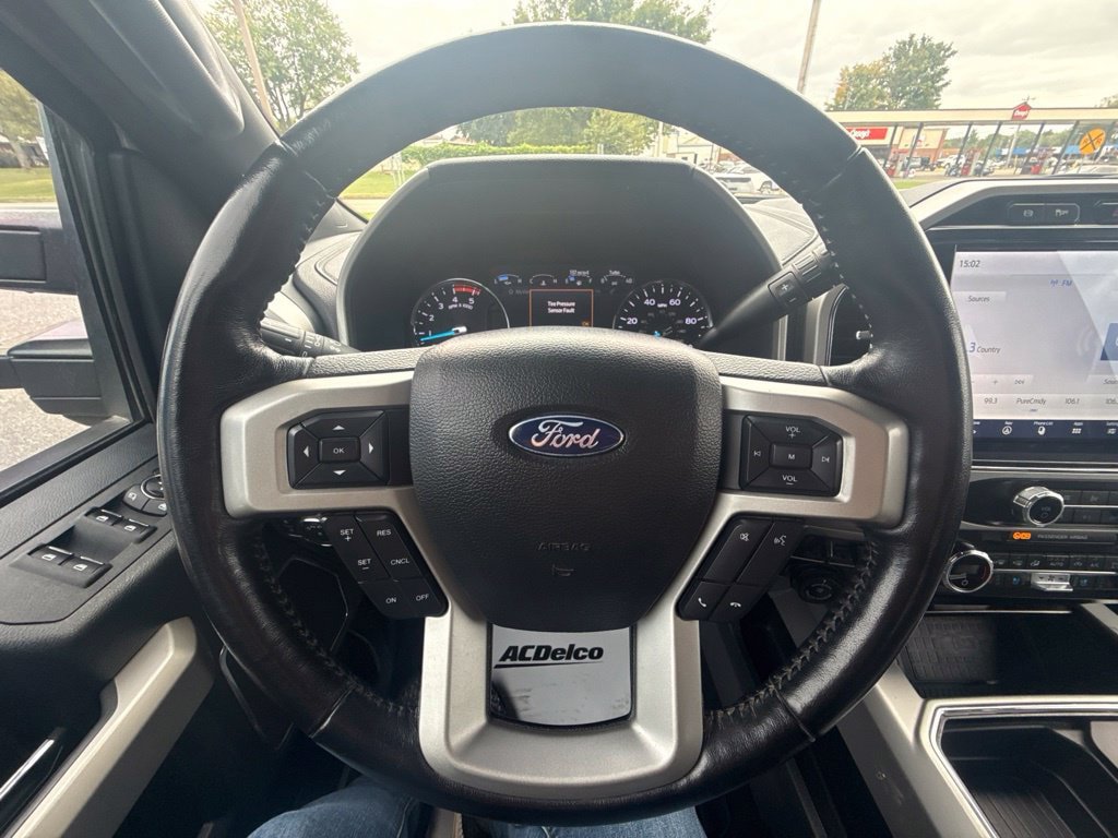 Used 2022 Ford F350 Lariat w/ Lariat Ultimate Package AWD/4WD image 21