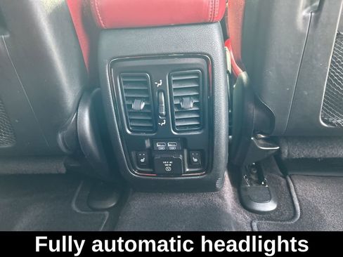 Used 2019 Dodge Durango R/T w/ Technology Group image 28