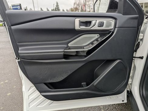 Used 2022 Ford Explorer ST w/ Equipment Group 401A image 10