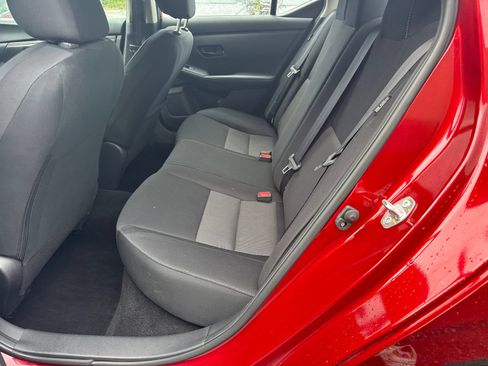 Used 2024 Nissan Sentra SV FWD image 20