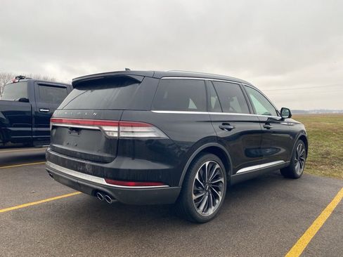 Used 2020 Lincoln Aviator Reserve w/ Equipment Group 202A image 11