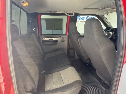 Used 2005 Ford F250 XLT image 17