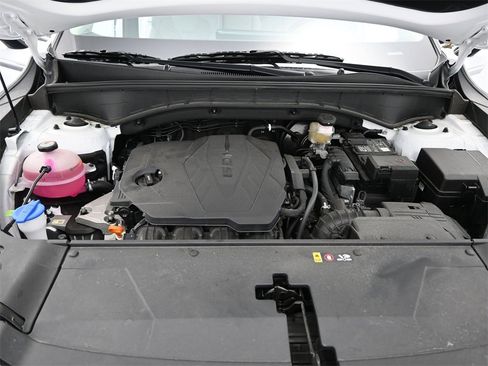 Certified 2025 Kia Sorento S image 13