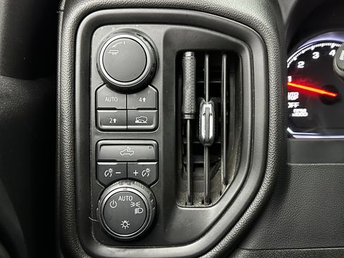 Used 2022 Chevrolet Silverado 1500 Custom w/ LPO, Dark Essentials Package image 16