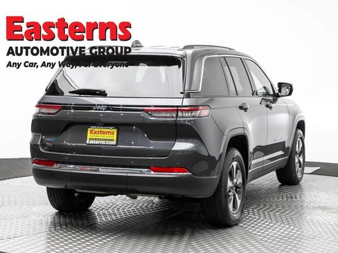 Used 2022 Jeep Grand Cherokee Limited 4xe AWD/4WD image 5