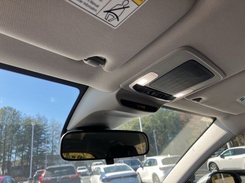 Certified 2024 Honda HR-V LX image 29