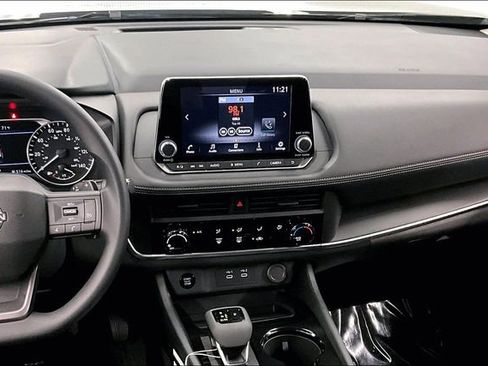 New 2025 Nissan Rogue S image 8