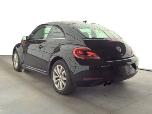 Used 2014 Volkswagen Beetle TDI image 4