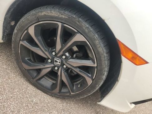 Used 2021 Honda Civic Sport image 5