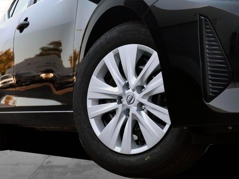 New 2025 Nissan Sentra S image 3